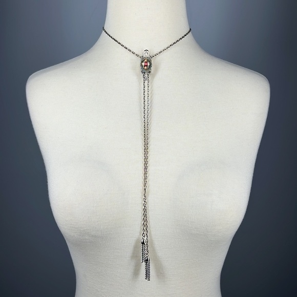 Vintage Lariat Necklace with Dried Flowers and Tassels - Picture 5 of 8